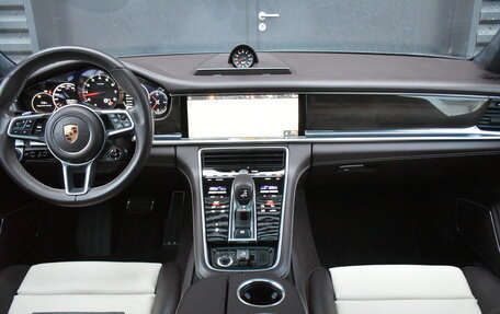 Porsche Panamera II рестайлинг, 2018 год, 7 500 000 рублей, 12 фотография
