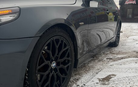 BMW 5 серия, 2009 год, 1 500 000 рублей, 3 фотография