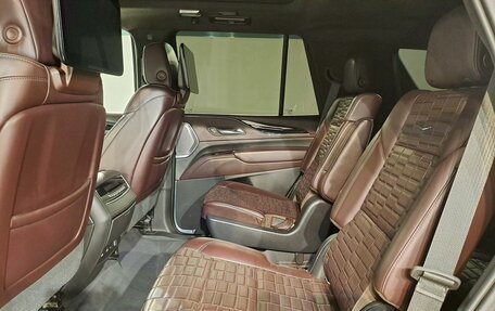 Cadillac Escalade V, 2021 год, 8 499 000 рублей, 16 фотография