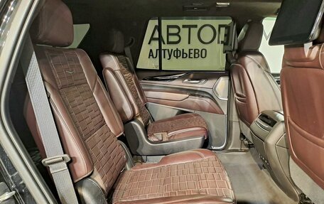 Cadillac Escalade V, 2021 год, 8 499 000 рублей, 17 фотография