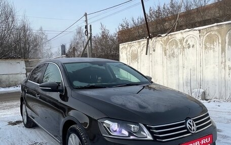Volkswagen Passat B7, 2012 год, 1 350 000 рублей, 2 фотография