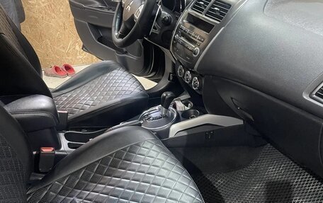 Mitsubishi ASX I рестайлинг, 2011 год, 1 300 000 рублей, 10 фотография