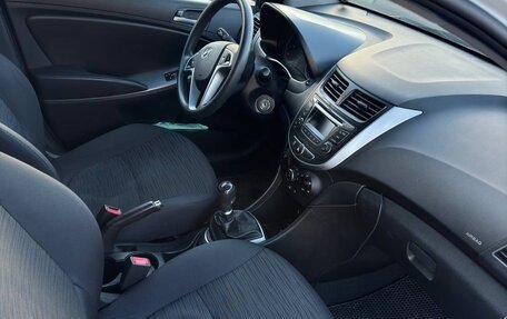 Hyundai Solaris II рестайлинг, 2016 год, 880 000 рублей, 8 фотография