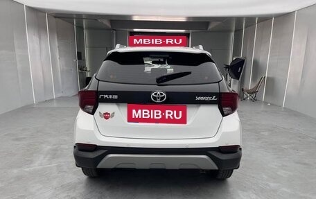 Toyota Yaris XP150 рестайлинг, 2022 год, 970 000 рублей, 6 фотография