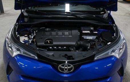 Toyota C-HR I рестайлинг, 2019 год, 2 298 000 рублей, 9 фотография