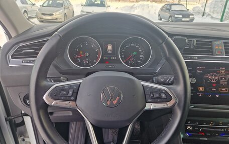 Volkswagen Tiguan II, 2021 год, 3 650 000 рублей, 26 фотография