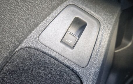 Volkswagen Tiguan II, 2021 год, 3 650 000 рублей, 27 фотография