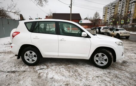 Toyota RAV4, 2011 год, 1 760 000 рублей, 5 фотография