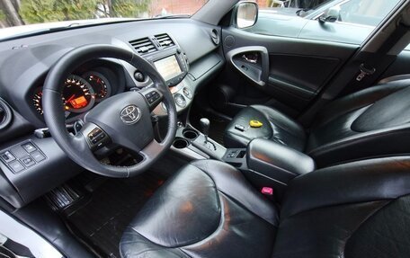 Toyota RAV4, 2011 год, 1 760 000 рублей, 21 фотография
