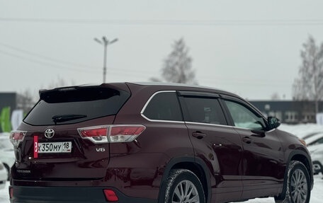 Toyota Highlander III, 2014 год, 2 599 000 рублей, 5 фотография