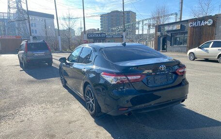 Toyota Camry, 2018 год, 2 350 000 рублей, 2 фотография