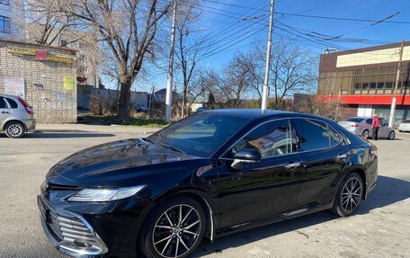 Toyota Camry, 2018 год, 2 350 000 рублей, 7 фотография