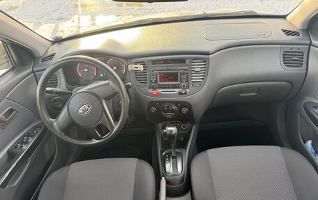 KIA Rio II, 2011 год, 700 000 рублей, 12 фотография