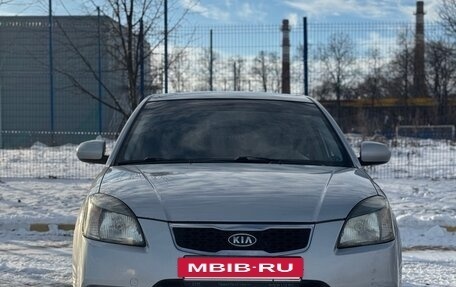 KIA Rio II, 2011 год, 700 000 рублей, 9 фотография