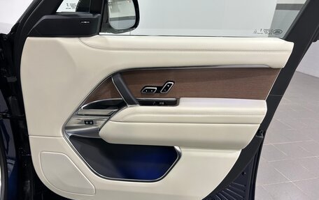 Land Rover Range Rover IV рестайлинг, 2023 год, 17 490 000 рублей, 31 фотография