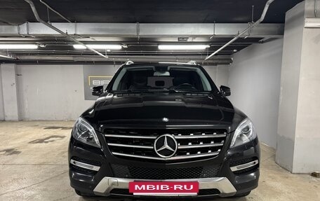 Mercedes-Benz M-Класс, 2013 год, 2 650 000 рублей, 6 фотография