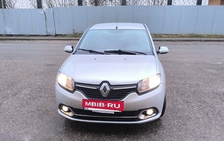 Renault Logan II, 2014 год, 540 000 рублей, 3 фотография