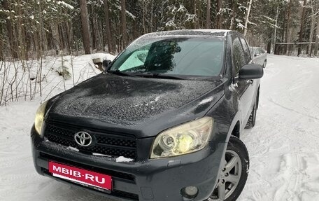 Toyota RAV4, 2007 год, 1 300 000 рублей, 10 фотография