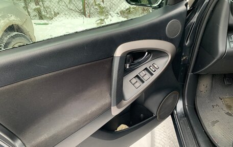 Toyota RAV4, 2007 год, 1 300 000 рублей, 16 фотография