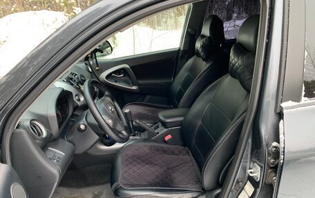 Toyota RAV4, 2007 год, 1 300 000 рублей, 21 фотография