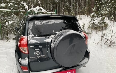 Toyota RAV4, 2007 год, 1 300 000 рублей, 27 фотография