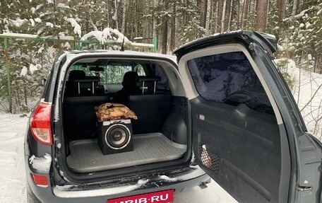 Toyota RAV4, 2007 год, 1 300 000 рублей, 28 фотография