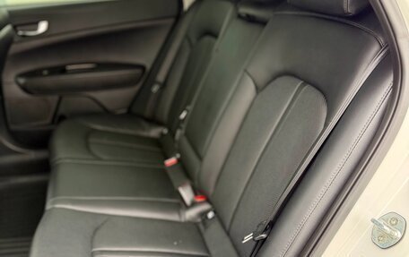 KIA Optima IV, 2018 год, 2 035 000 рублей, 15 фотография