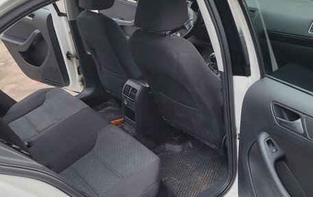 Volkswagen Jetta VI, 2013 год, 1 340 000 рублей, 6 фотография