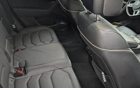 Volkswagen Touareg III, 2018 год, 5 350 000 рублей, 19 фотография