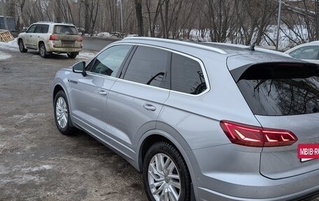 Volkswagen Touareg III, 2018 год, 5 350 000 рублей, 12 фотография