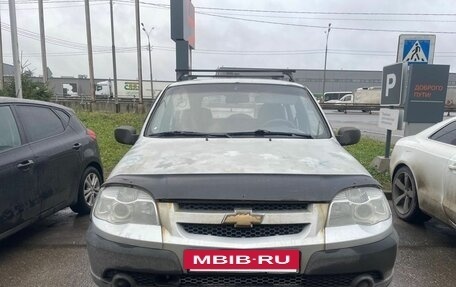 Chevrolet Niva I рестайлинг, 2010 год, 430 000 рублей, 2 фотография