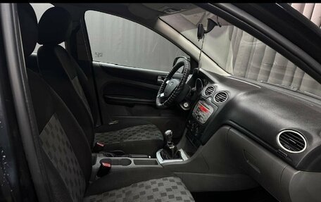 Ford Focus II рестайлинг, 2009 год, 400 000 рублей, 24 фотография