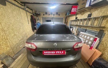 Renault Fluence I, 2011 год, 575 000 рублей, 2 фотография