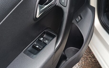 Volkswagen Polo VI (EU Market), 2011 год, 700 000 рублей, 11 фотография