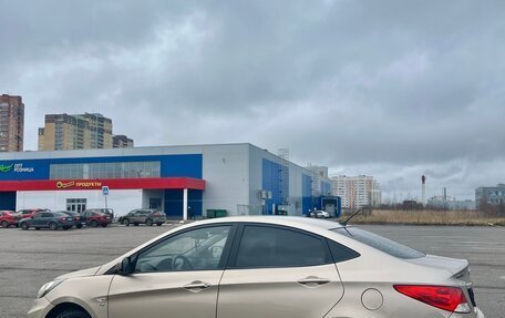 Hyundai Solaris II рестайлинг, 2011 год, 450 000 рублей, 4 фотография