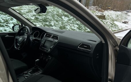 Volkswagen Tiguan II, 2017 год, 2 225 000 рублей, 15 фотография