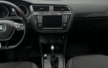 Volkswagen Tiguan II, 2017 год, 2 225 000 рублей, 14 фотография