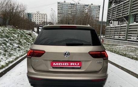 Volkswagen Tiguan II, 2017 год, 2 225 000 рублей, 6 фотография