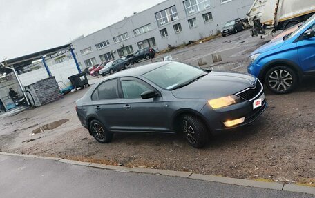 Skoda Rapid I, 2015 год, 550 000 рублей, 4 фотография