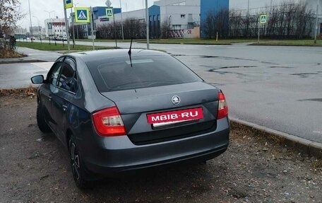 Skoda Rapid I, 2015 год, 550 000 рублей, 2 фотография