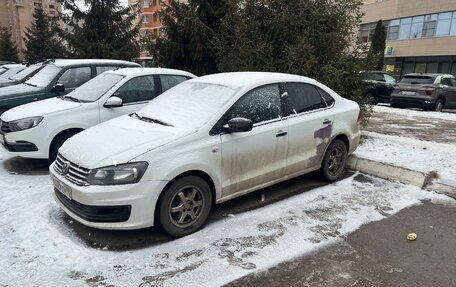 Volkswagen Polo VI (EU Market), 2017 год, 650 000 рублей, 3 фотография