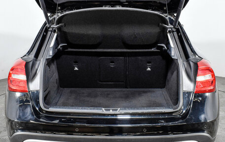 Mercedes-Benz GLA, 2015 год, 1 777 000 рублей, 11 фотография