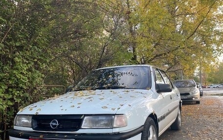 Opel Vectra A, 1990 год, 220 000 рублей, 1 фотография