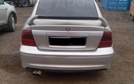 Opel Vectra B рестайлинг, 1999 год, 100 000 рублей, 3 фотография