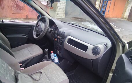 Renault Logan I, 2011 год, 378 000 рублей, 24 фотография