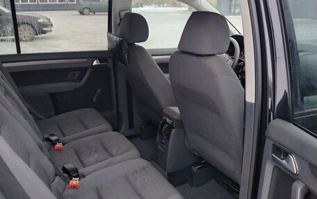 Volkswagen Touran III, 2007 год, 590 000 рублей, 4 фотография