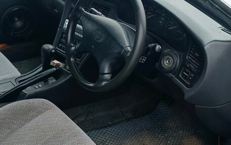 Toyota Corona EXiV II (ST200), 1994 год, 230 000 рублей, 2 фотография