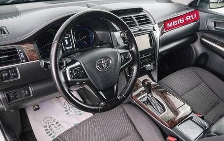 Toyota Camry, 2016 год, 1 999 000 рублей, 8 фотография