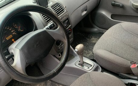Hyundai Accent II, 2004 год, 340 000 рублей, 10 фотография