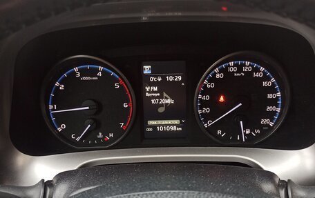 Toyota RAV4, 2019 год, 2 900 000 рублей, 6 фотография